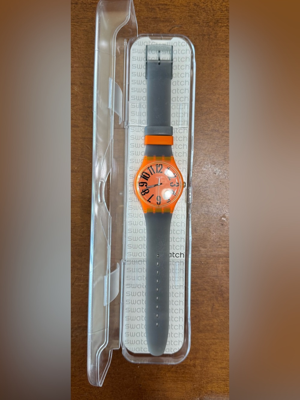 Swatch SUOO103 Larancio from The Originals New Gent Collection